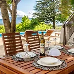 Casa Di Oliva-house With Heated Pool & Jacuzzi In Trilj, Croatia * 트릴리