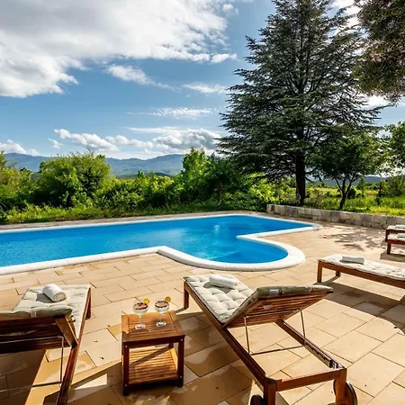 Casa Di Oliva-house With Heated Pool & Jacuzzi In Trilj, Croatia *