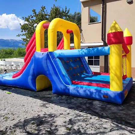 Casa Di Oliva-house With Heated Pool & Jacuzzi In Trilj, Croatia Vila *