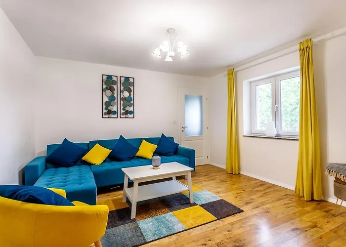 Casa Di Oliva-house With Heated Pool & Jacuzzi In Trilj, Croatia Trilj